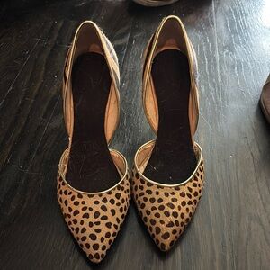 Guess fun animal print heels